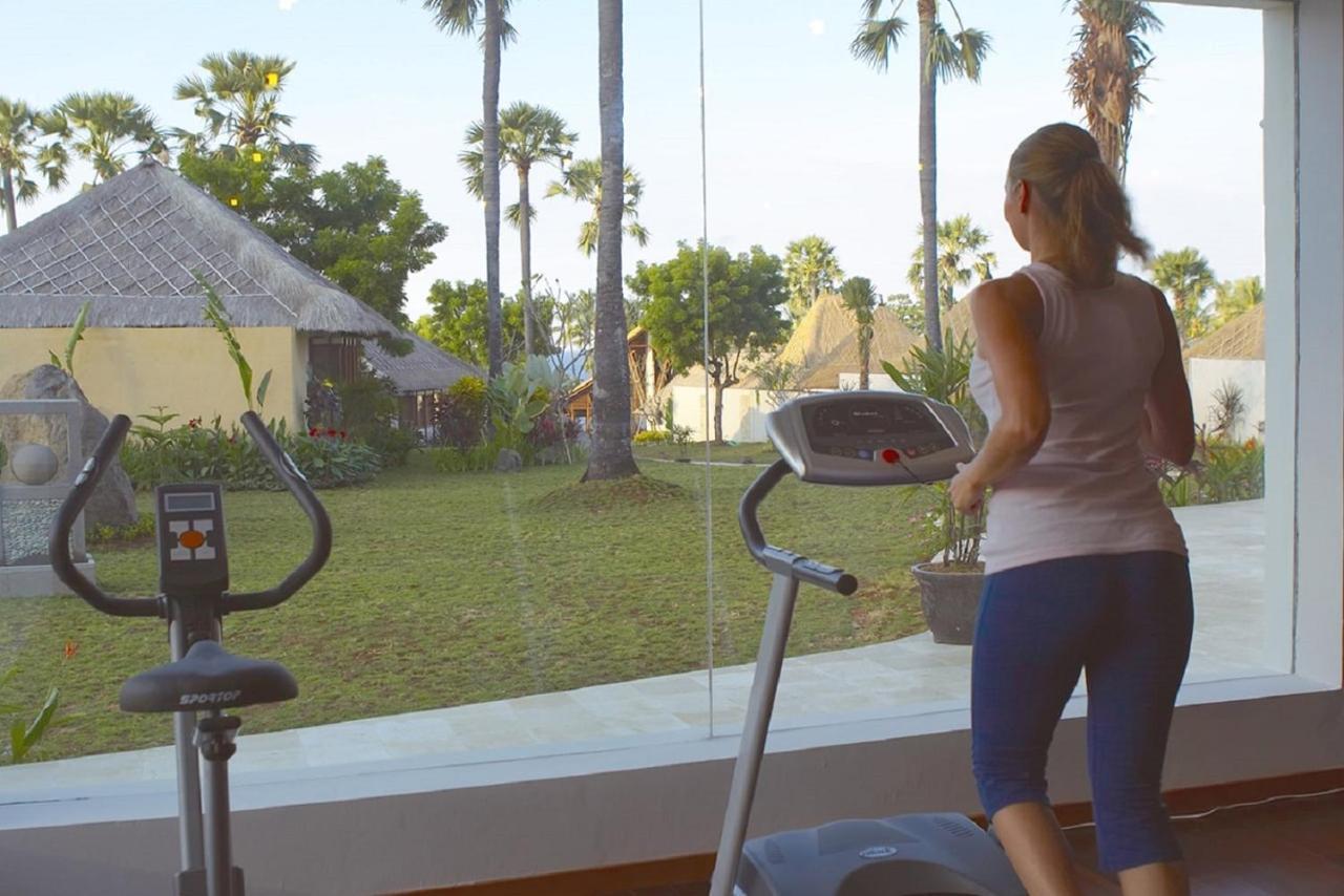 Siddhartha Oceanfront Resort & Spa Bali كوبو المظهر الخارجي الصورة