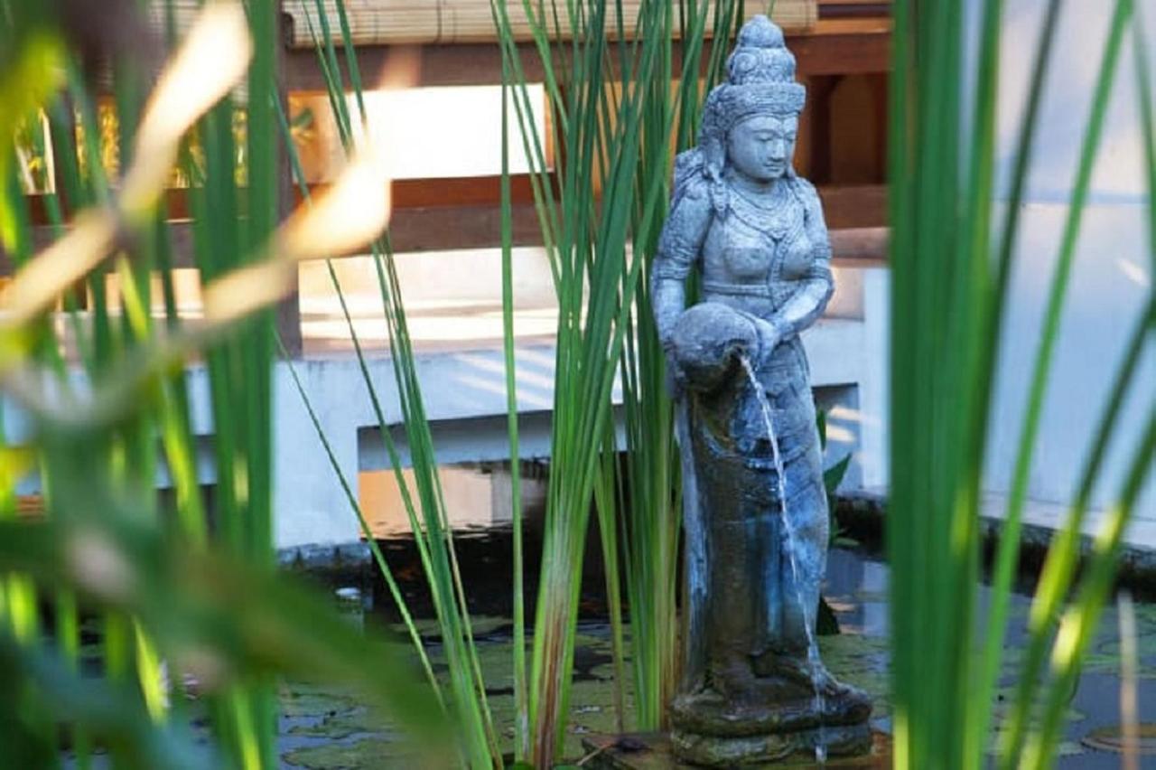 Siddhartha Oceanfront Resort & Spa Bali كوبو المظهر الخارجي الصورة