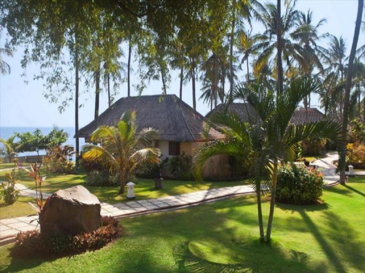 Siddhartha Oceanfront Resort & Spa Bali كوبو المظهر الخارجي الصورة