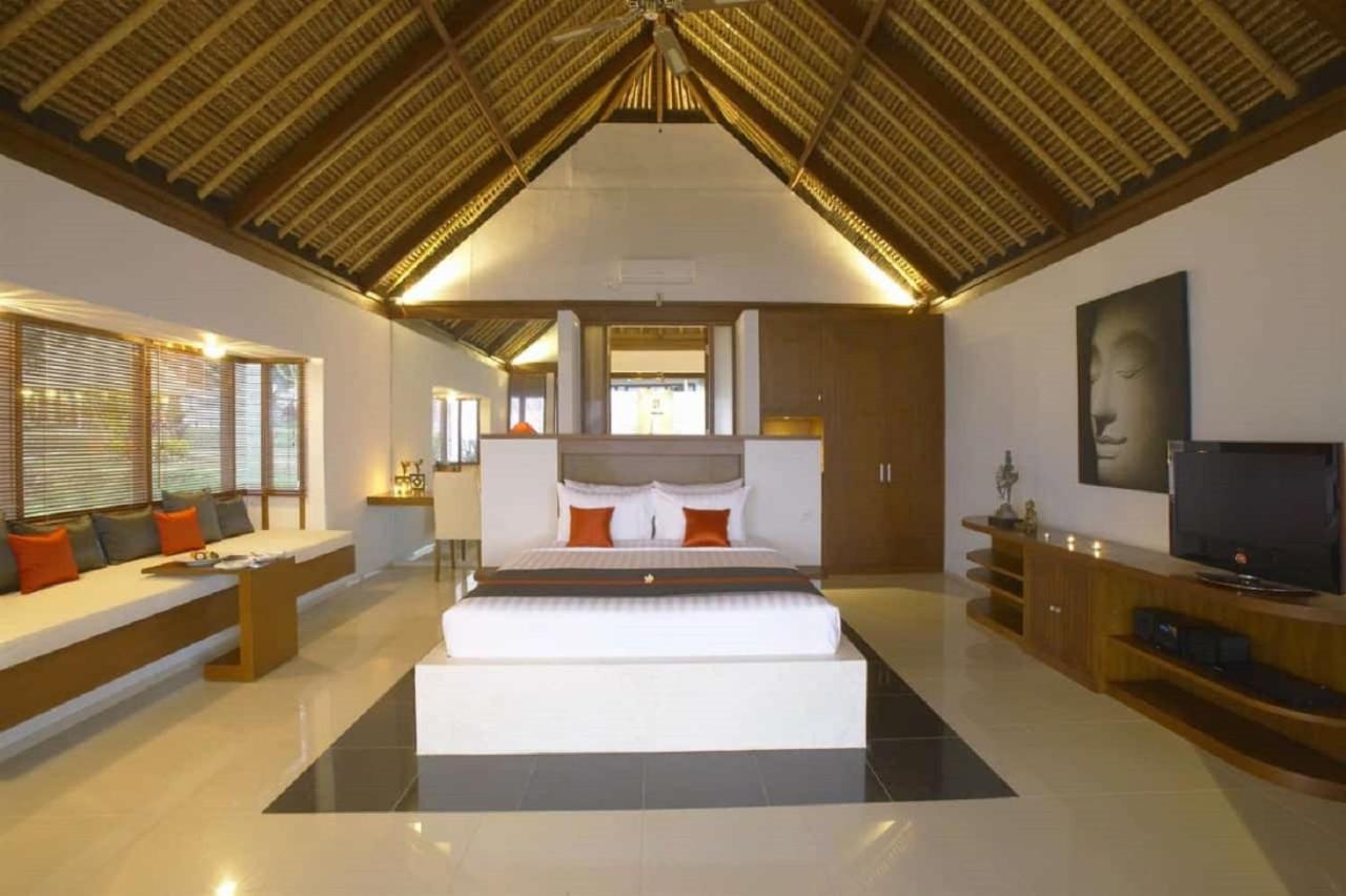Siddhartha Oceanfront Resort & Spa Bali كوبو المظهر الخارجي الصورة